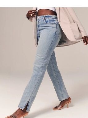 Abercrombie 90s straight ultra high rise w split hem, 28